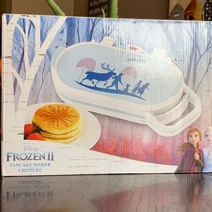 Disney Frozen II Pancake Maker